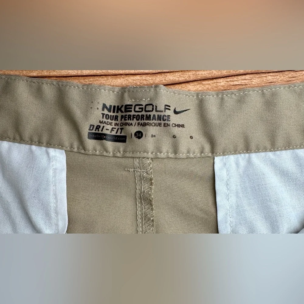 Men’s Nike Golf Tour Performance Dri-Fit Shorts Brown Size 34 Chino Flat Front - Picture 5 of 5